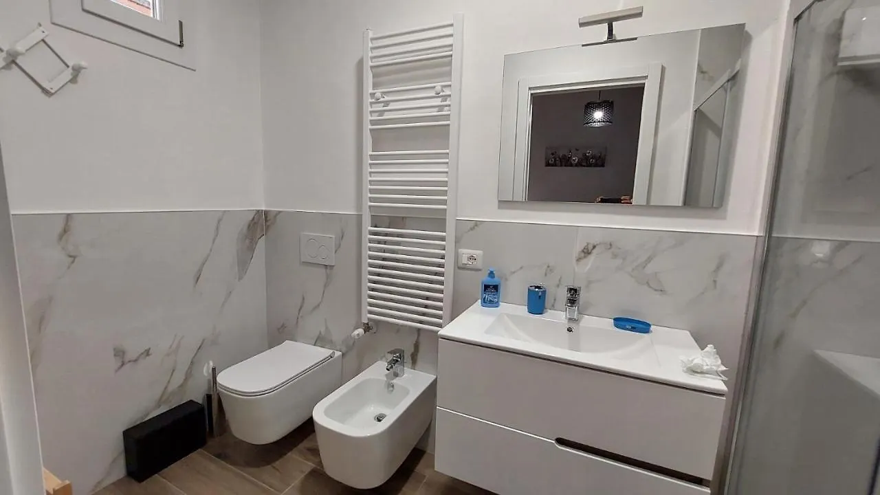 Vigarani Apartments Bolonia Italia